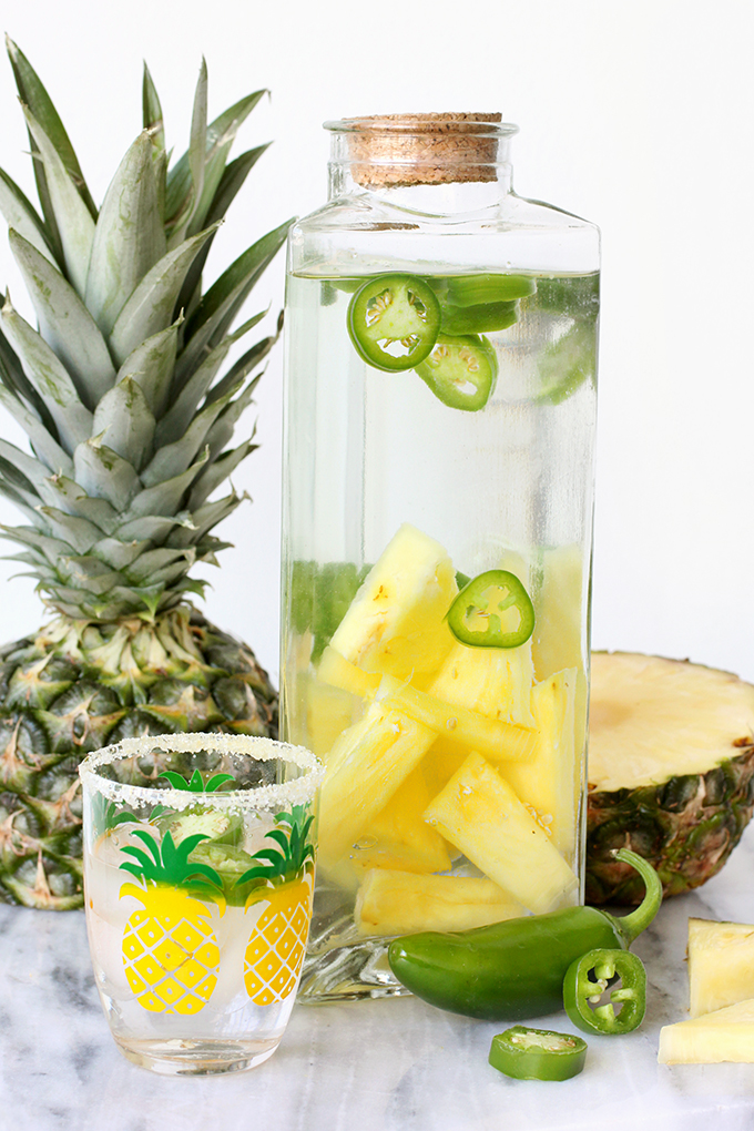 » DIY DRINKS | Pineapple & Blood Orange Spicy Jalapeño Tequila